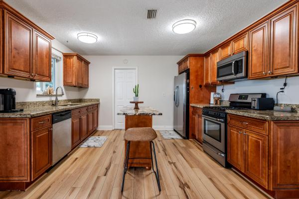 Palm Beach Square, 4317 Applecrest Dr, Palm Beach Gardens, Florida 33410, image 1