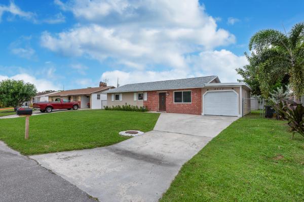 Palm Beach Square, 4317 Applecrest Dr, Palm Beach Gardens, Florida 33410, image 2