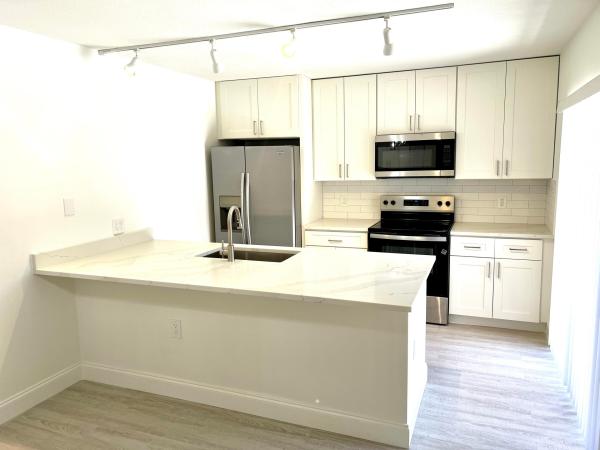 Village Of Sandalwood Lakes South, 5121 51st Way, West Palm Beach, Florida 33409, image 2
