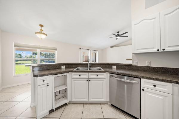 Cypress Head, 111 Meadow Woode Dr, Royal Palm Beach, Florida 33411, image 2