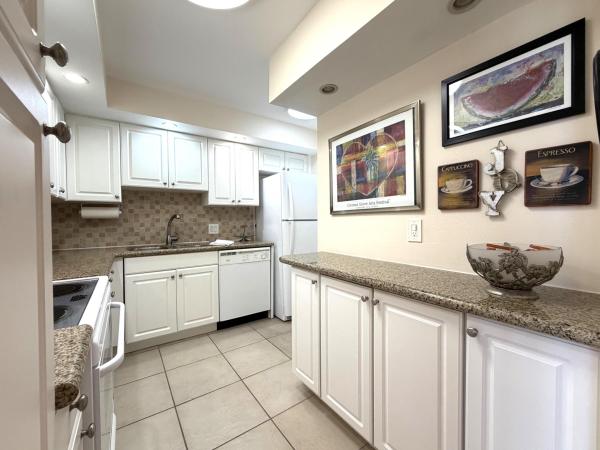 Grenoble At Quadomain, 2101 S Ocean Dr #505, Hollywood, Florida 33019, image 1