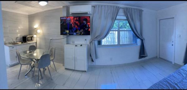 West Moorland, 106 NW 12th Ave #1-2, Dania Beach, Florida 33004, image 3