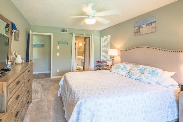 Pine Crest At Indian Creek, 1401 Pinecrest Cir #A, Jupiter, Florida 33458, image 3