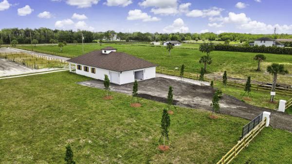 Deer Run, 2324 Deer Run Trl, Loxahatchee, Florida 33470, image 2