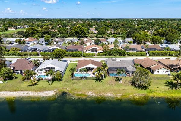 Country Landing 2 At Loggers Run, 21506 Summertrace Cir, Boca Raton, Florida 33428, image 3