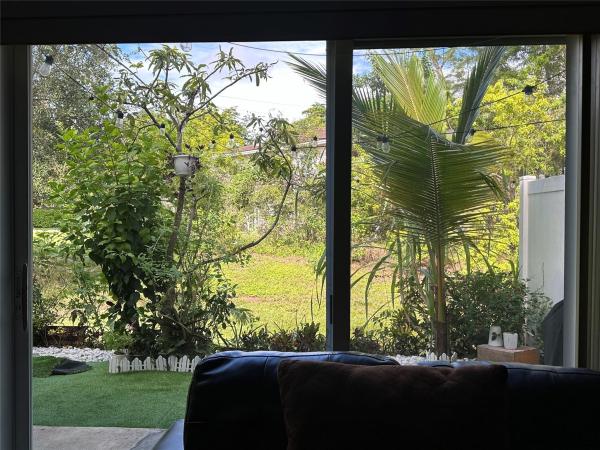 Crystal Pointe Townhomes, 4460 Crystal Lake Dr, Deerfield Beach, Florida 33064, image 3