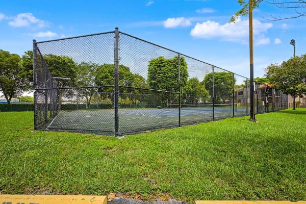 240 W Park Dr #201-4, Unincorporated Dade County, Florida 33172, image 2