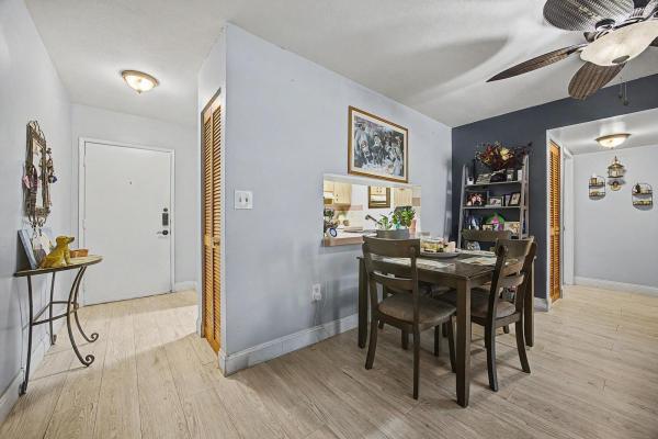 240 W Park Dr #201-4, Unincorporated Dade County, Florida 33172, image 3