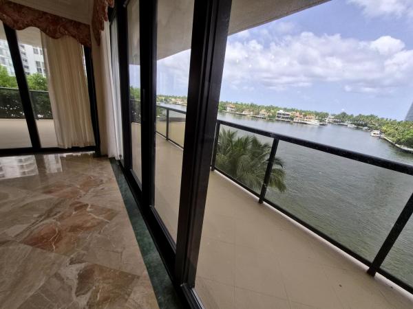 19667 Turnberry Way #4J, Aventura, Florida 33180, image 3