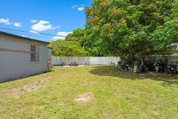 Myrtle Grove, 3461 NW 177th Ter, Miami Gardens, Florida 33056, image 3