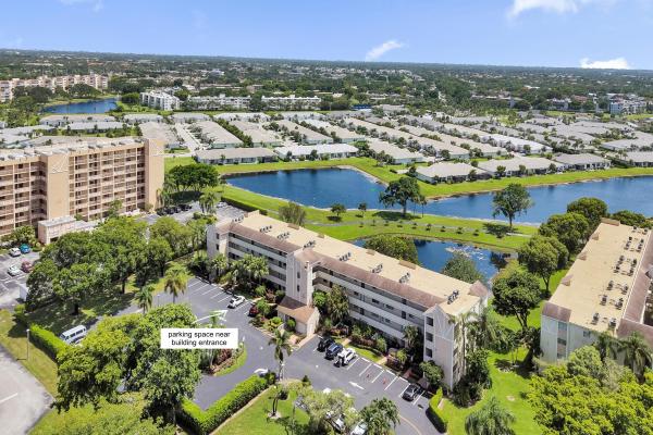 Huntington Lakes 3, 7146 Huntington Ln #402, Delray Beach, Florida 33446, image 2