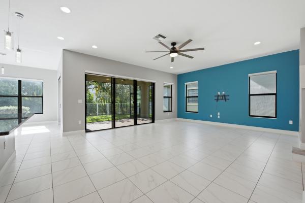 Coral Lago, 3791 NW 87th Way, Coral Springs, Florida 33065, image 2