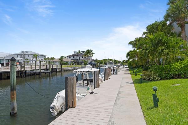 Mariners Cove, 2339 Treasure Isle Dr #43, Palm Beach Gardens, Florida 33410, image 2