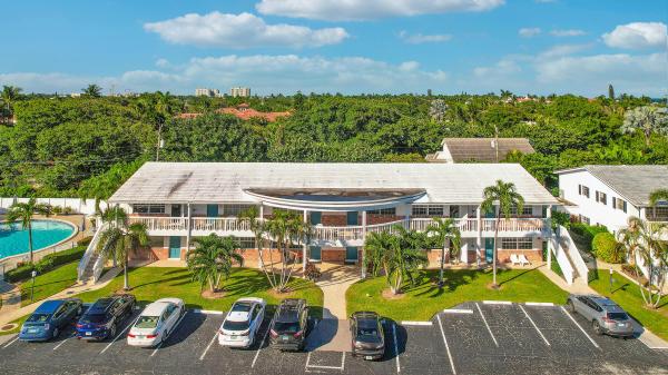 Colonial Ridge Club, 5505 N Ocean Blvd #3-103, Ocean Ridge, Florida 33435, image 2