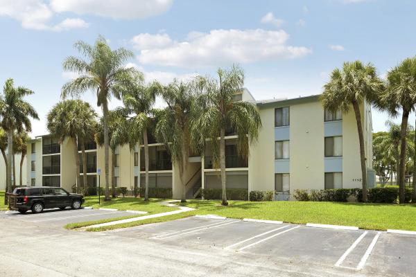 1112 Green Pine Blvd #G1, West Palm Beach, Florida 33409, image 1