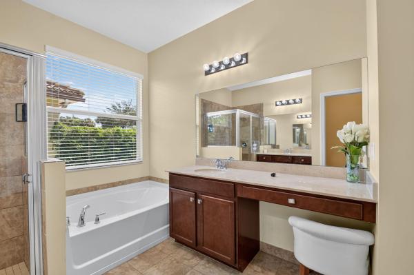 7082 Prudencia Dr, Lake Worth, Florida 33463, image 3