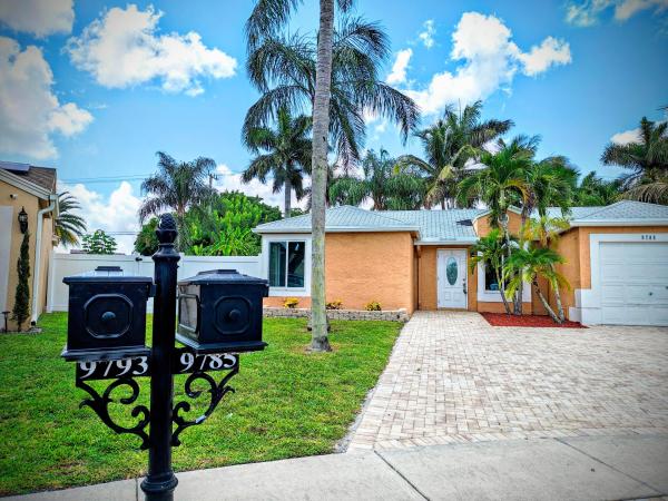 Boca Landings, 9785 Ridgecreek Rd, Boca Raton, Florida 33496, image 3