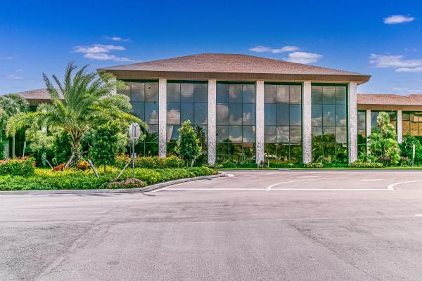 Hawthorne At Century Village, 12900 SW 13th St #403E, Pembroke Pines, Florida 33027, image 2