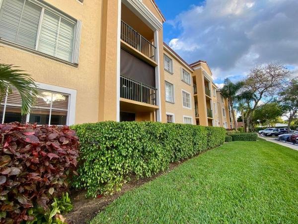 The Yacht Club On The Intracoastal, 135 Yacht Club Way #305, Hypoluxo, Florida 33462, image 3