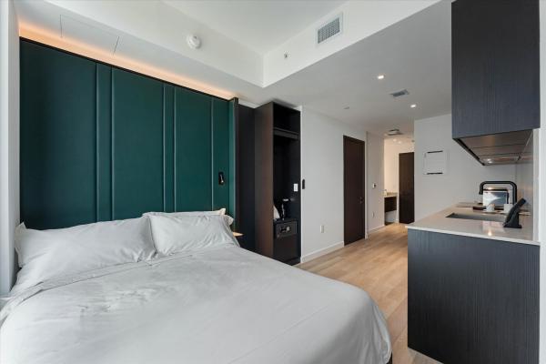 E11EVEN Hotel & Residences, 30 NE 11th St #EXPH06A, Miami, Florida 33132, image 3