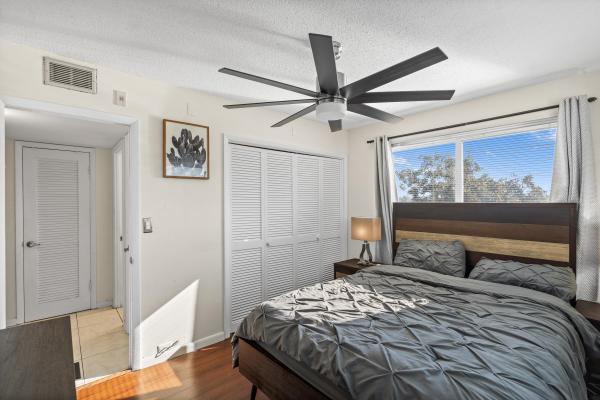 Sheridan Lakes, 2223 Park Ln #210, Hollywood, Florida 33021, image 2