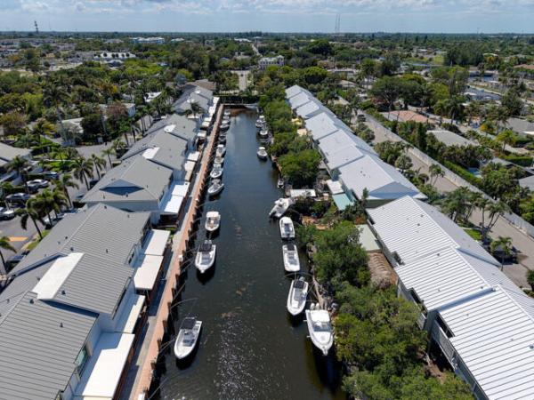 Manatee Cove, 622 Mariners Way, Boynton Beach, Florida 33435, image 2