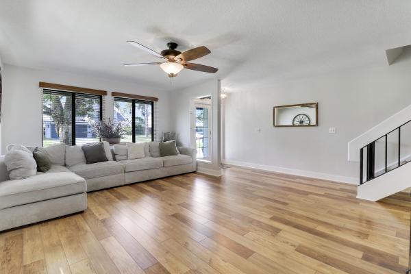 Rainwood West, 1119 Rainwood Cir W, Palm Beach Gardens, Florida 33410, image 3