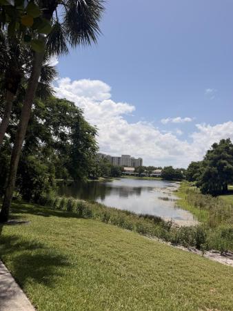 Palmbrooke Townhomes, 5145 Palmbrooke Cir, West Palm Beach, Florida 33417, image 2