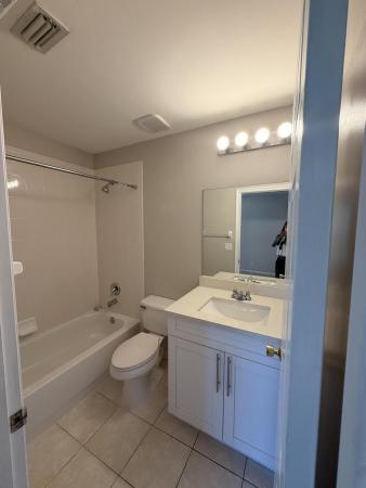 Palmbrooke Townhomes, 5145 Palmbrooke Cir, West Palm Beach, Florida 33417, image 3