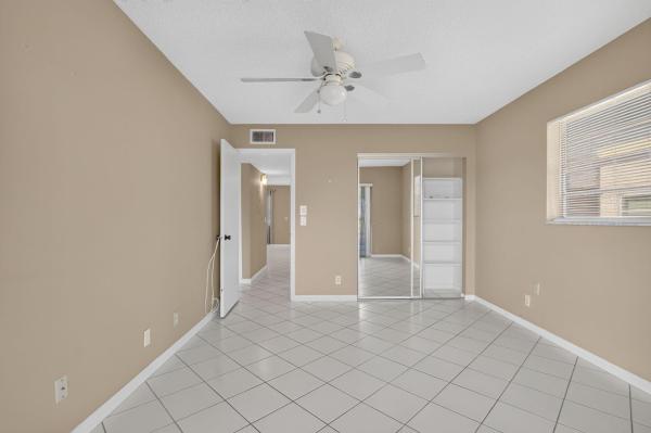 332 Capri G, Delray Beach, Florida 33484, image 2