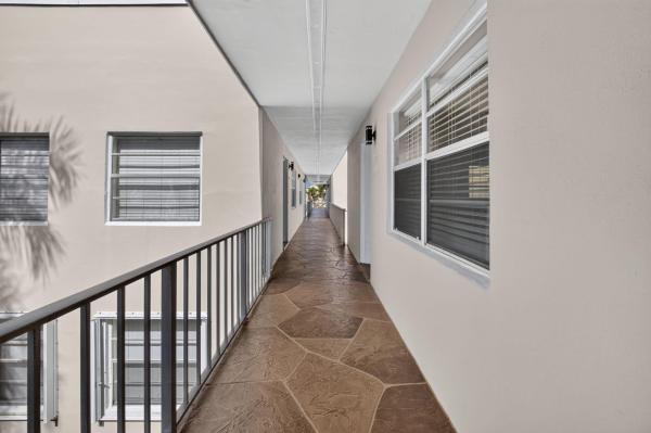 332 Capri G, Delray Beach, Florida 33484, image 3