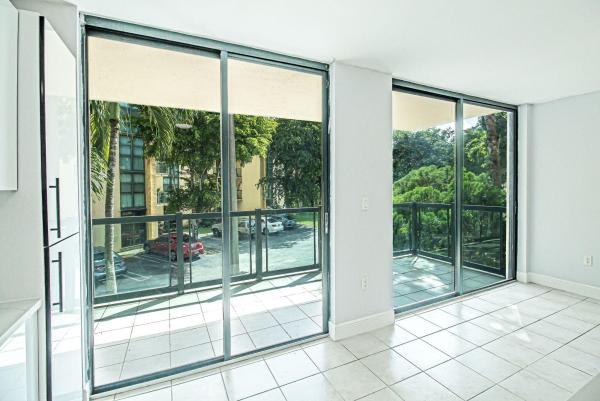 11780 SW 18th St #210-2, Unincorporated Dade County, Florida 33175, image 2