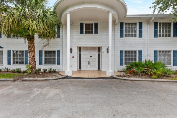 Imperial Point Colonnades, 2270 NE 68th St #1908, Fort Lauderdale, Florida 33308, image 3