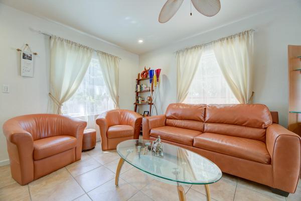 Lake Ridge, 1136 NE 17th Way #1-2, Fort Lauderdale, Florida 33304, image 1
