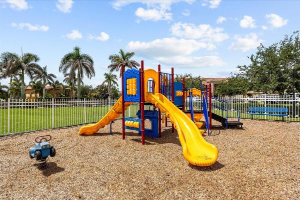 Newport Isles, 2166 SW Newport Isles Blvd, Port St. Lucie, Florida 34953, image 2