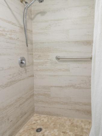 Tamberlane, 5560 Tamberlane Cir #324, Palm Beach Gardens, Florida 33418, image 3