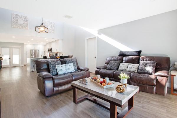 Quincey Park, 10048 SW 16th St, Pembroke Pines, Florida 33025, image 3