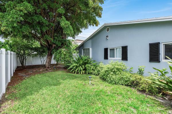 Villa Rica, 3203 NE 6th Dr, Boca Raton, Florida 33431, image 1