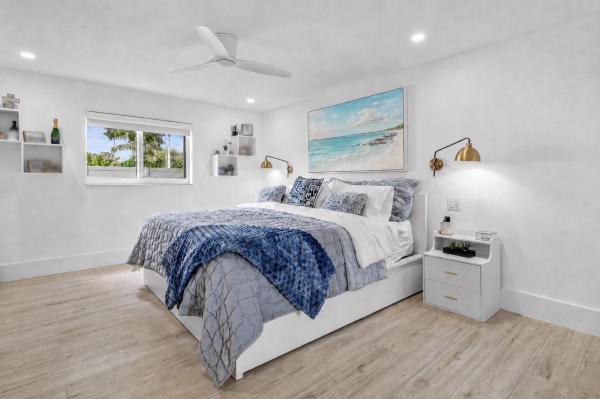 Villa Rica, 3203 NE 6th Dr, Boca Raton, Florida 33431, image 2