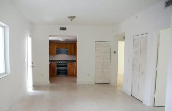 East Little Havana, 750 SW 2nd St #3, Miami, Florida 33130, image 2