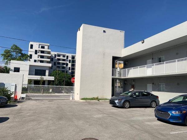 East Little Havana, 750 SW 2nd St #3, Miami, Florida 33130, image 3