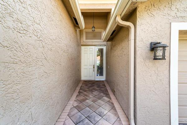 Valencia Pointe, 10888 Deer Park Ln, Boynton Beach, Florida 33437, image 3