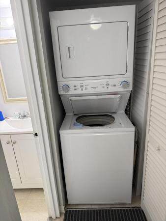 Hampton Court, 5981 Washington St #207, Hollywood, Florida 33023, image 3