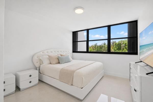 The Palm Beach House, 5600 N Flagler Dr #207, West Palm Beach, Florida 33407, image 3