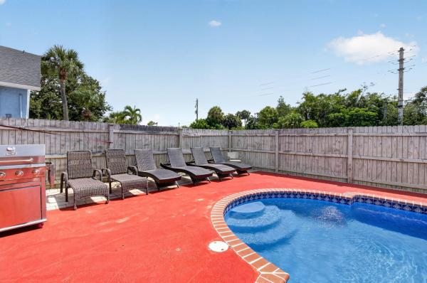 Golf Club Estates, 4517 Palm Ridge Blvd, Delray Beach, Florida 33445, image 1