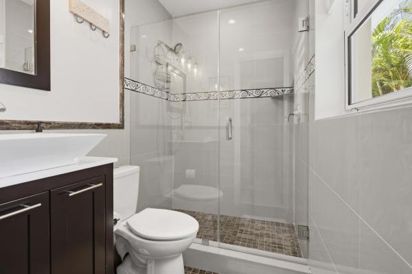 Bermuda Riviera, 3316 NE 40th Ct, Fort Lauderdale, Florida 33308, image 2