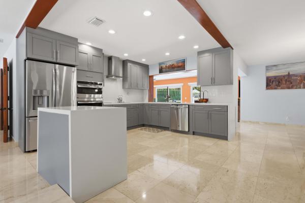 Bermuda Riviera, 3316 NE 40th Ct, Fort Lauderdale, Florida 33308, image 2