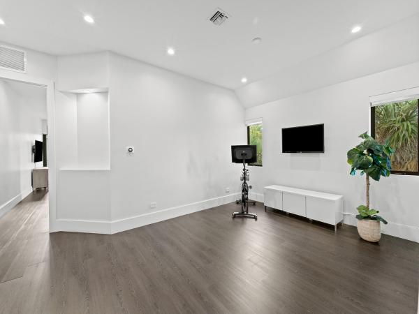 Victoria Park, 315 NE 15th Ave, Fort Lauderdale, Florida 33301, image 1