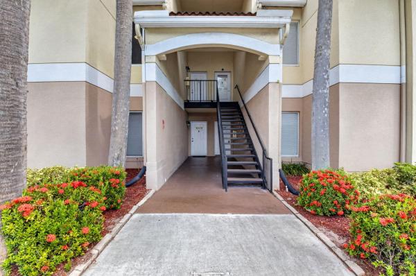 Casablanca Isles, 815 W Boynton Beach Blvd #15202, Boynton Beach, Florida 33426, image 2