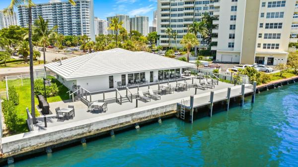 Coral Ridge Towers East, 3300 NE 36th St #516, Fort Lauderdale, Florida 33308, image 2